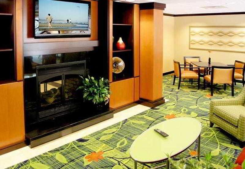 Fairfield Inn & Suites Hooksett Manchester Restoran gambar